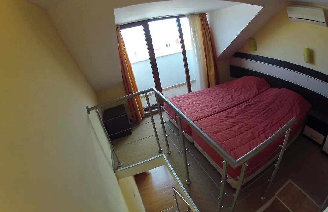 Hotel Apolis-1
